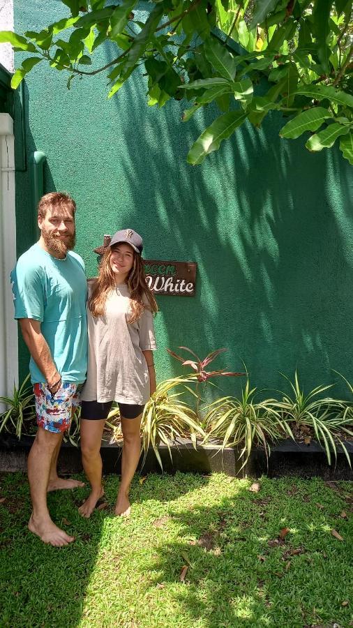Villa Green White ウナワトゥナ エクステリア 写真
