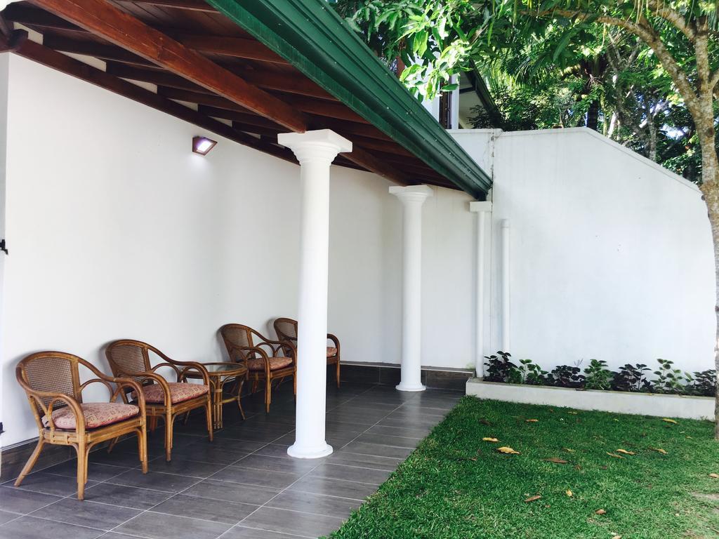 Villa Green White ウナワトゥナ エクステリア 写真