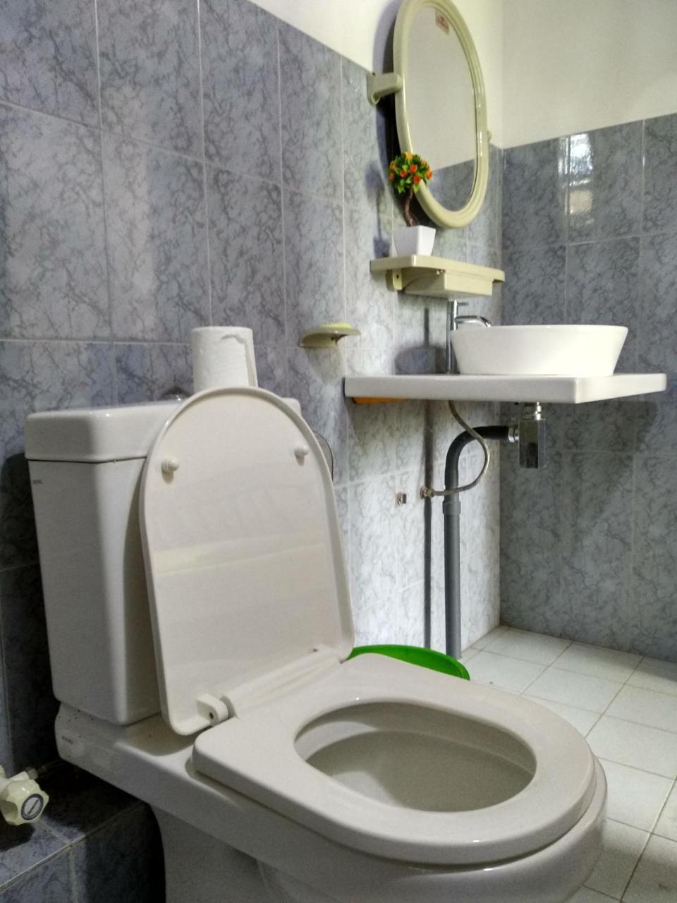 Villa Green White ウナワトゥナ エクステリア 写真